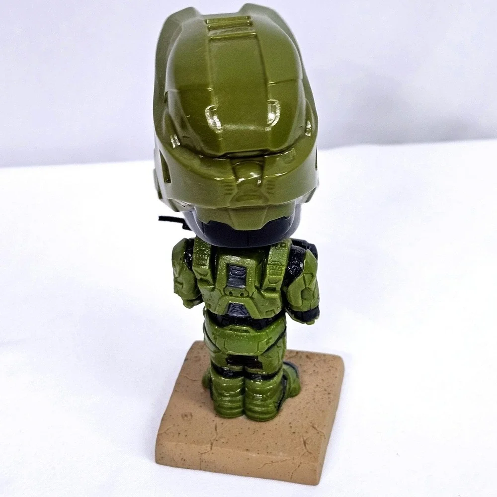 Funko Halo 3 Master Chief Spartan Green Wacky Wobbler Bobblehead Figure 2008